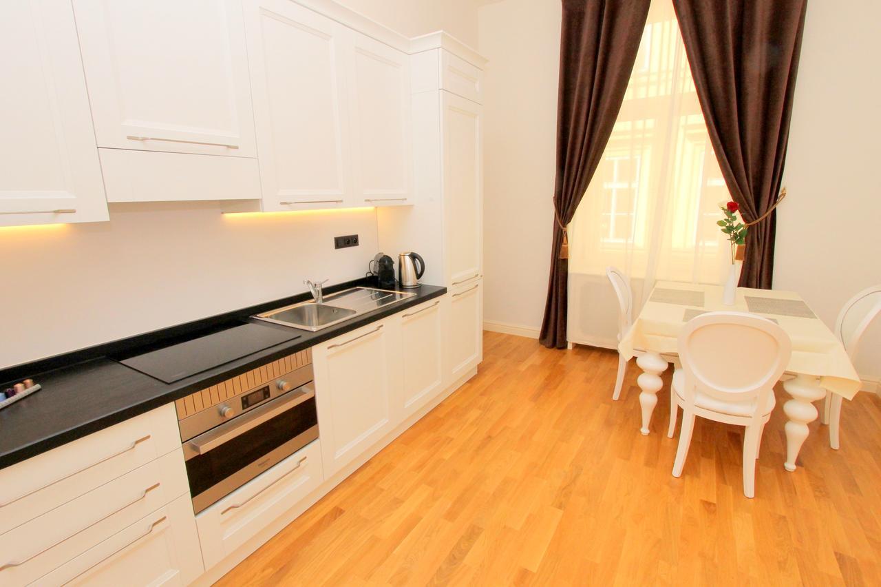 Luxury Apartments Krocinova Praga Exterior foto