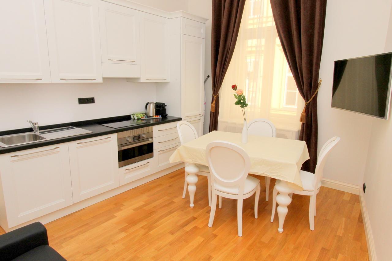 Luxury Apartments Krocinova Praga Exterior foto
